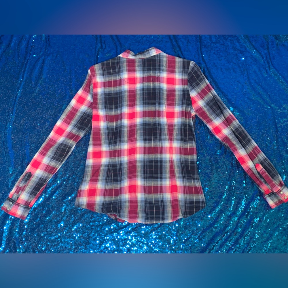 Button-Down Shirt - Picture 2 of 4